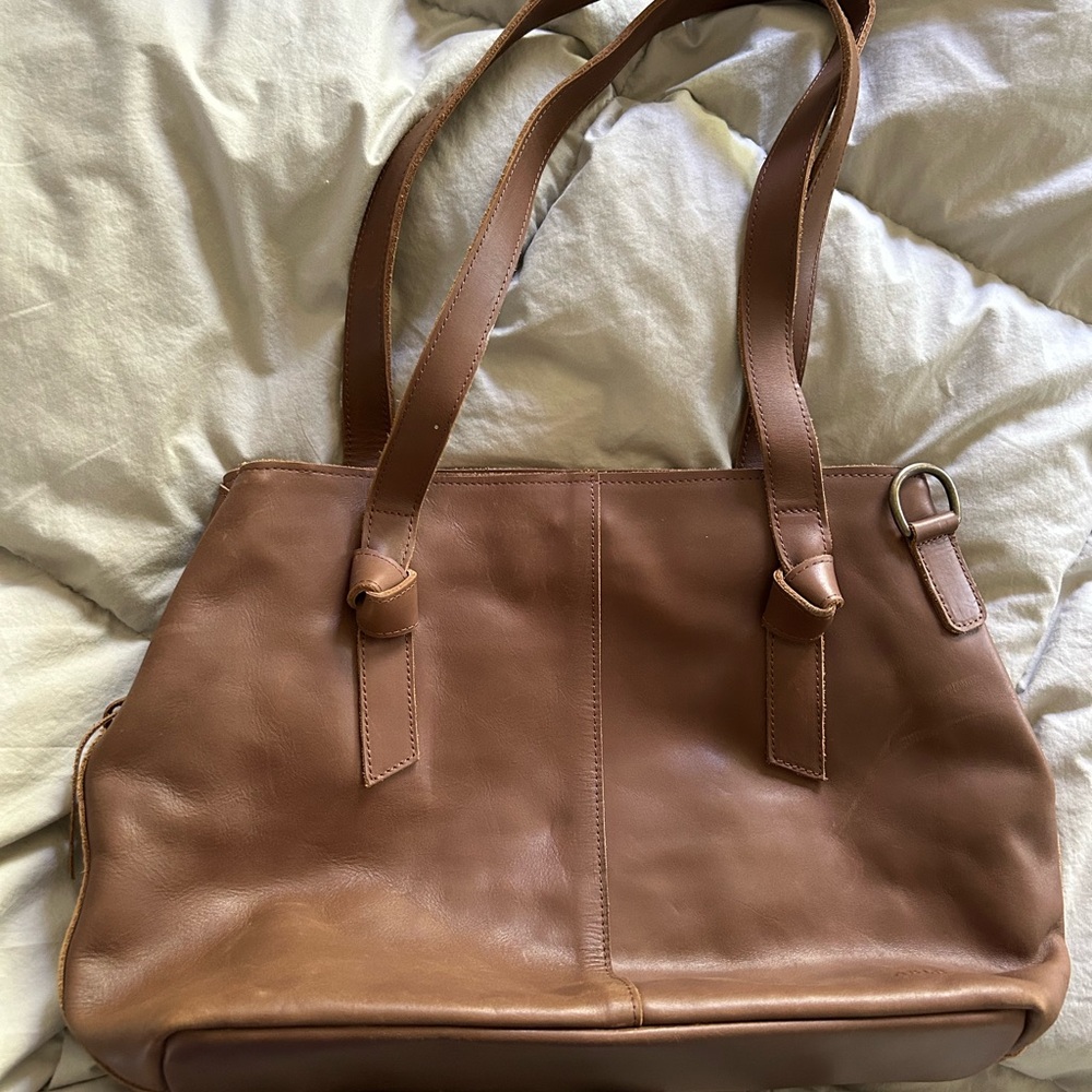 Able Tan Leather Shoulder Bag